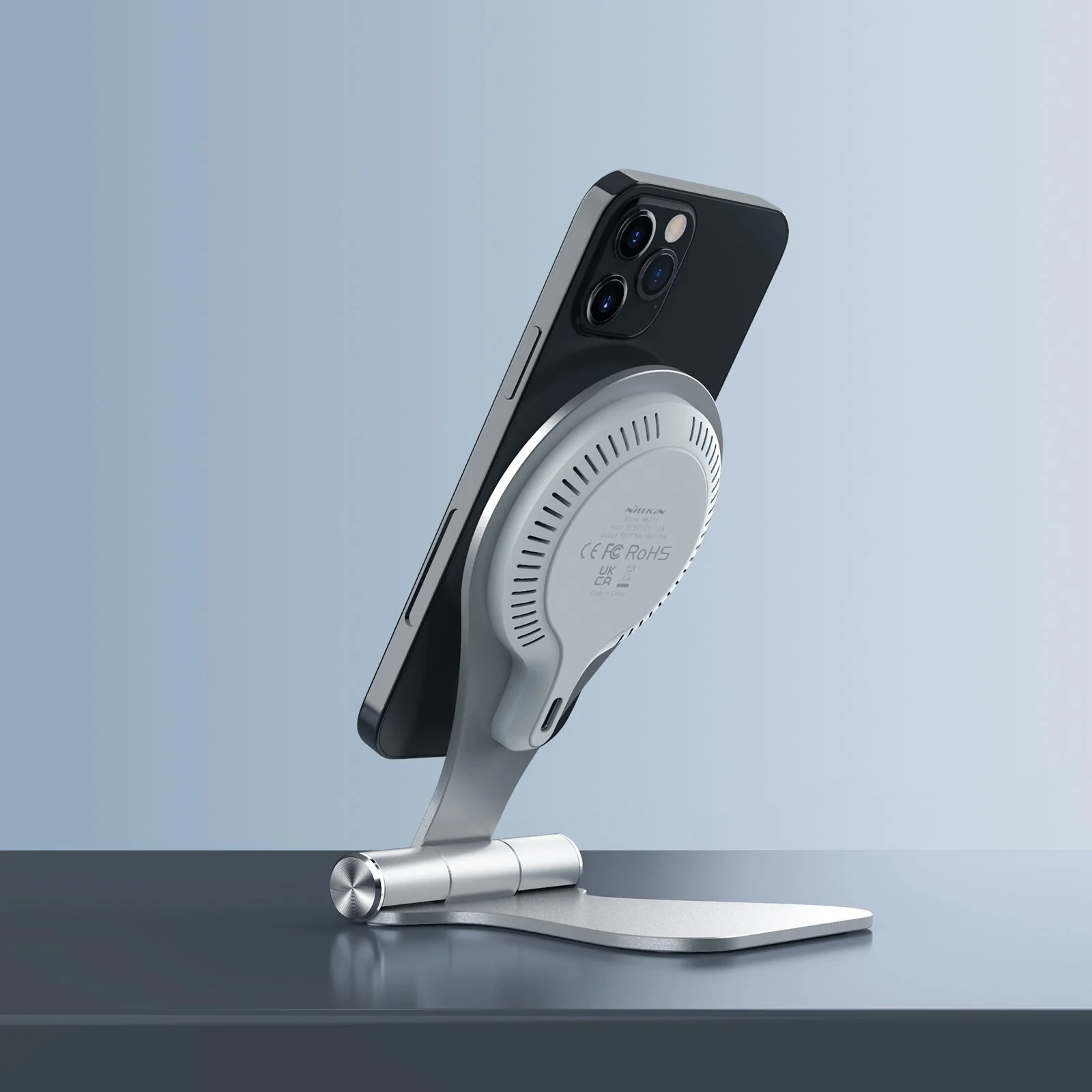 MagStand Wireless Charging Stand - Image 3